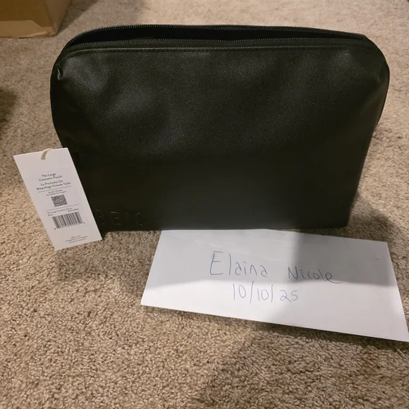 Beis Large Cosmetic Pouch - Picture 1 of 9